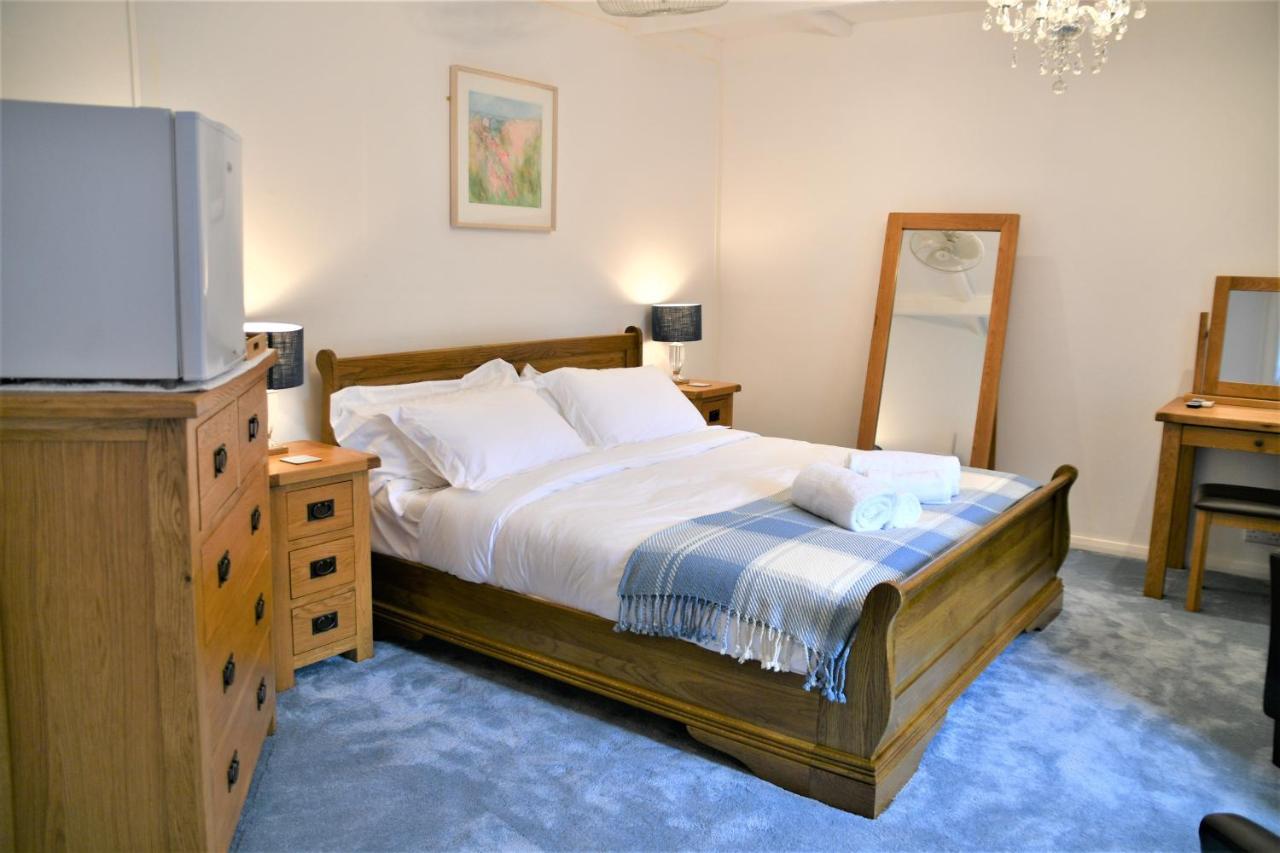 Trewassick Barn Bed & Breakfast New Quay Екстериор снимка