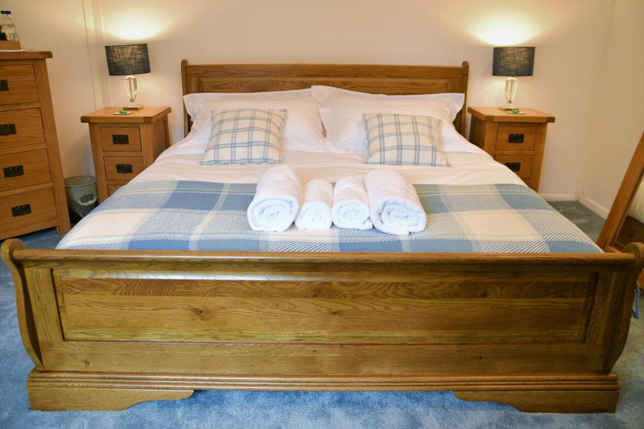 Trewassick Barn Bed & Breakfast New Quay Екстериор снимка