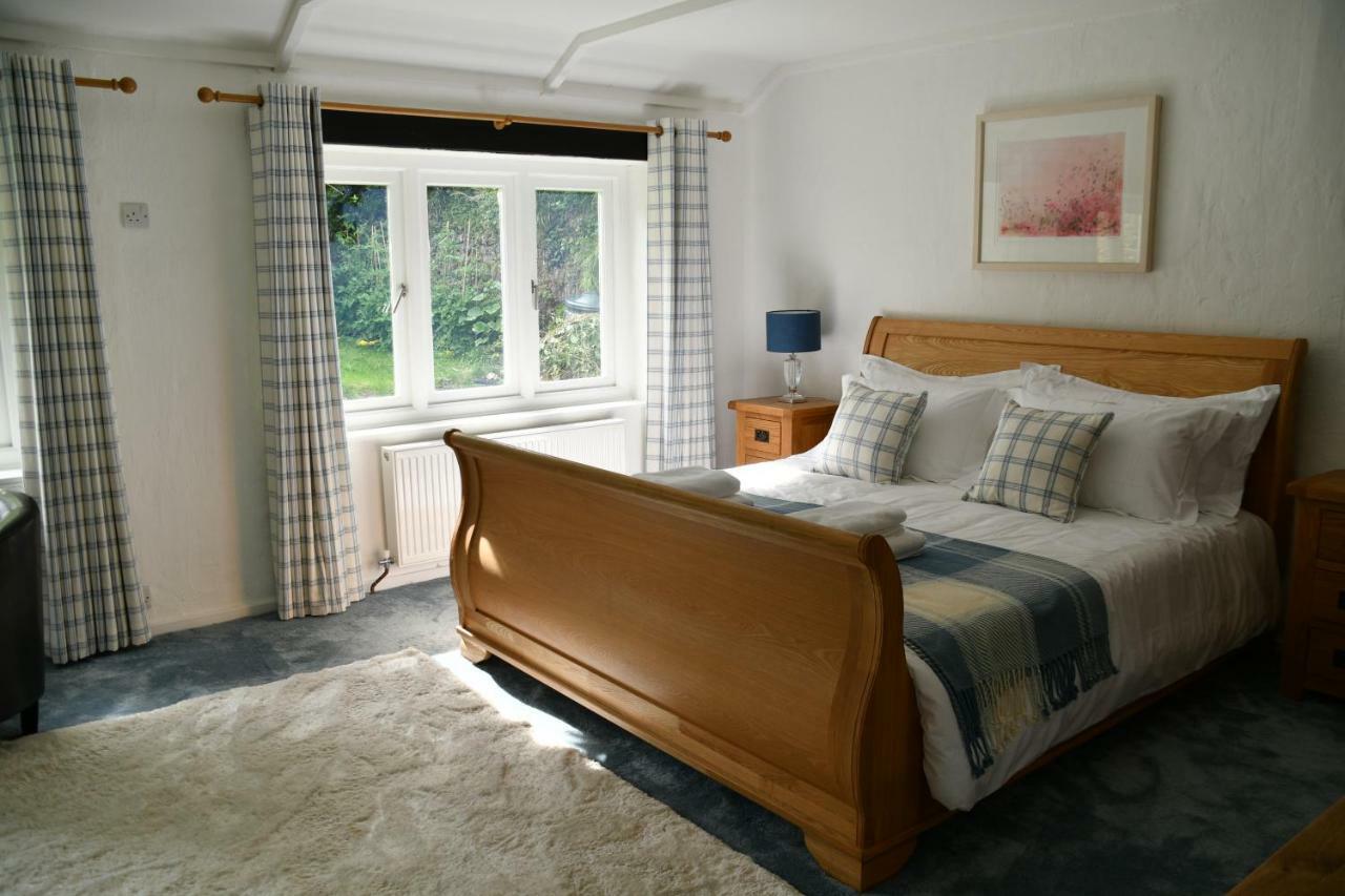Trewassick Barn Bed & Breakfast New Quay Екстериор снимка
