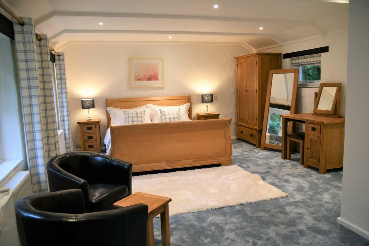 Trewassick Barn Bed & Breakfast New Quay Екстериор снимка